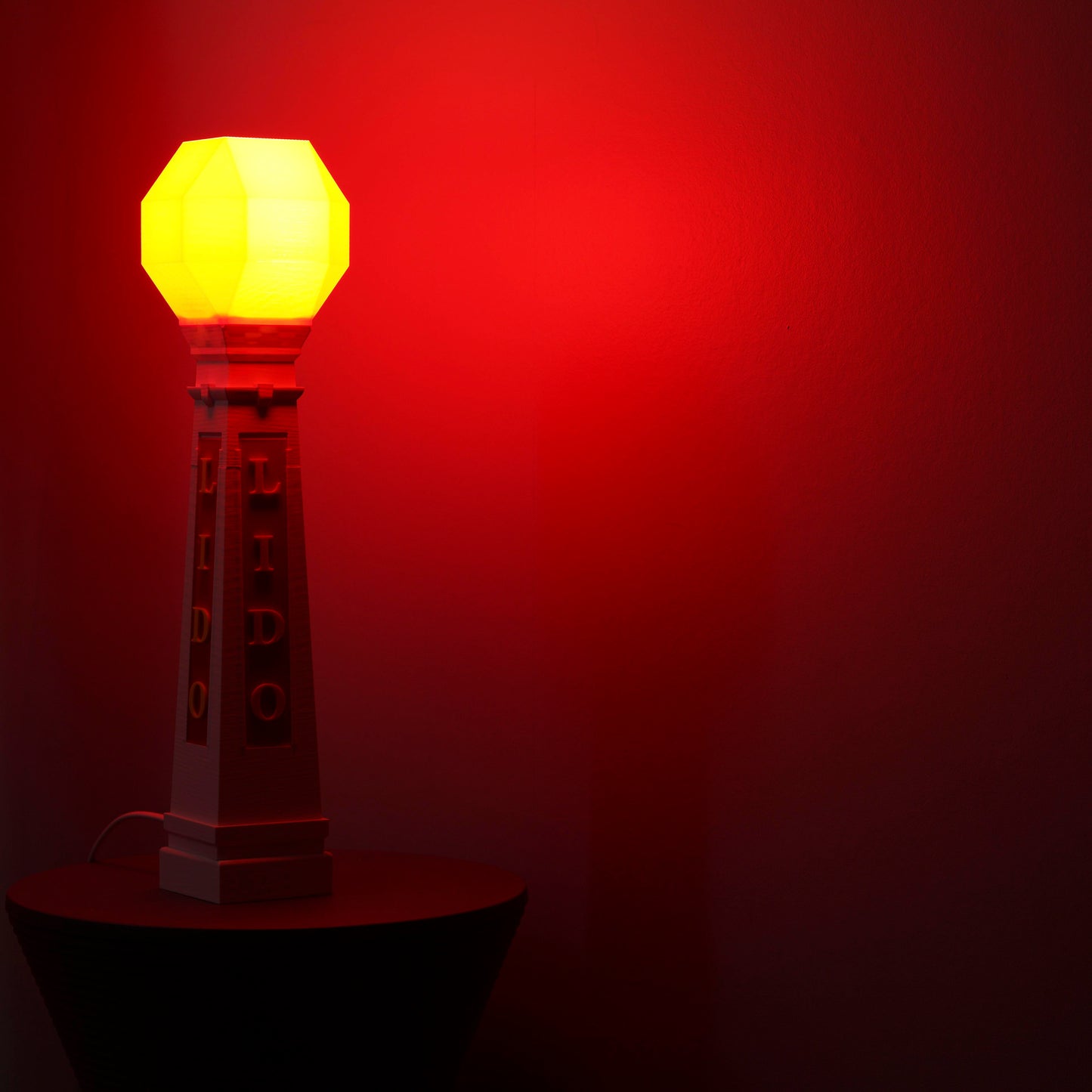 Margate Lido table lamp with E14 bulb